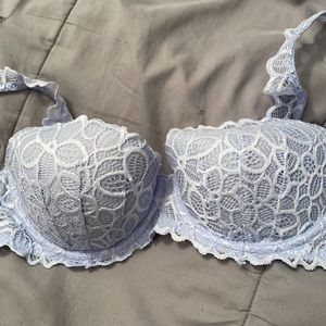 ✨ Date Push-up Bra 34C! Beautiful Light Blue! Never worn! Lace and beautiful! ✨